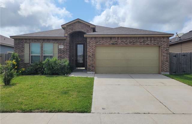 2213 Diamond Drive photos photos