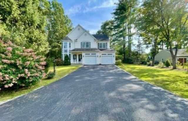 14 Dyer Switch Road unit: A - 14 Dyer Switch Road, Saratoga Springs, NY 12866