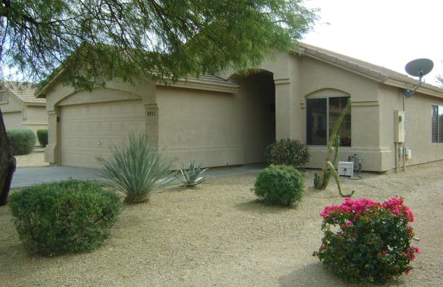 8833 E FOUNTAIN Street - 8833 East Fountain Street, Mesa, AZ 85207