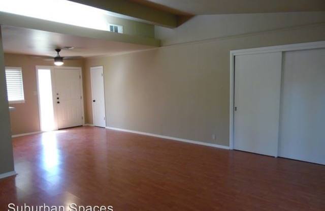 725 Oblate Dr Gallery 4