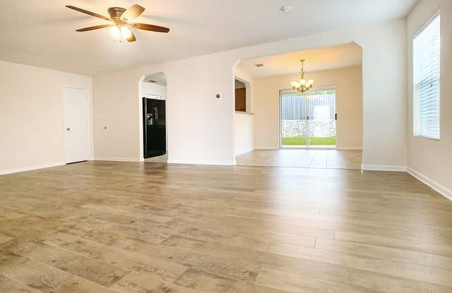 24206 SAFFRON PLUM Gallery 4