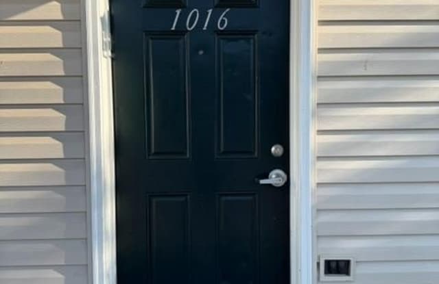 99 HOT POINT Avenue photos photos
