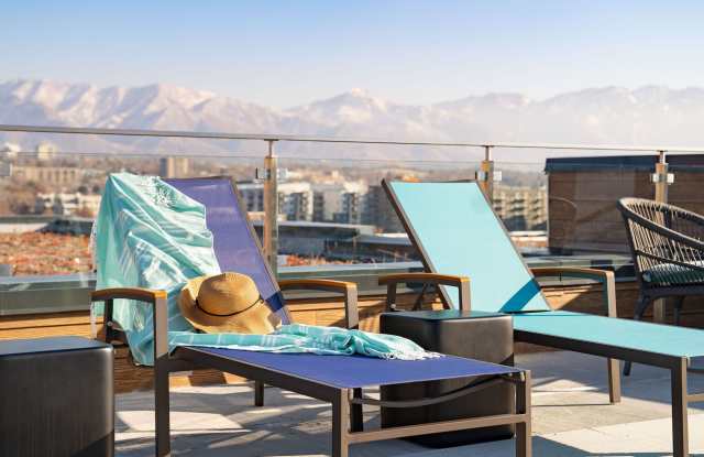 Karve on Broadway photos photos