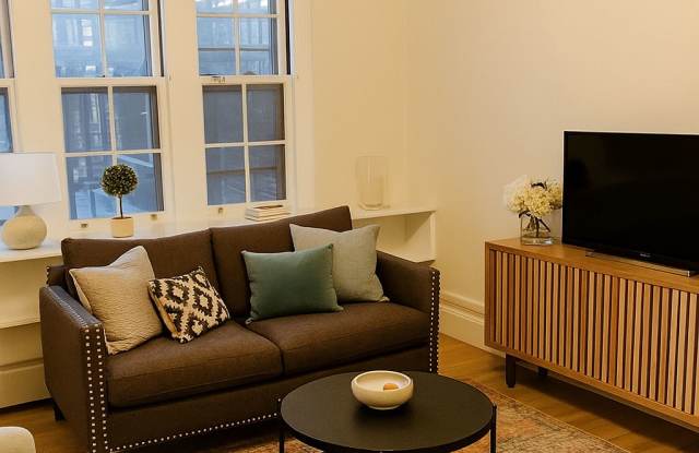 988 Memorial Drive photos photos