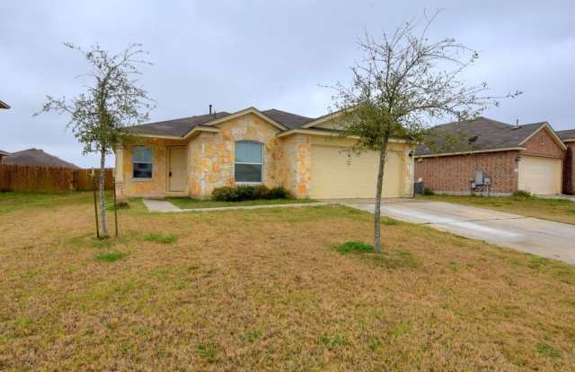 BEAUTIFUL 4 BEDROOMS / 2 BATH HOME IN HUNTER'S CROSSING - 310 Pack Horse Drive, Bastrop, TX 78602