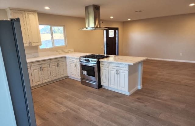 8580 Golden Ridge Rd - 8580 Golden Ridge Road, Winter Gardens, CA 92040