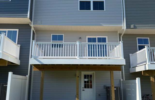 Brand-New 3-Bedroom Townhome in the Ridgeview Community Gallery 4