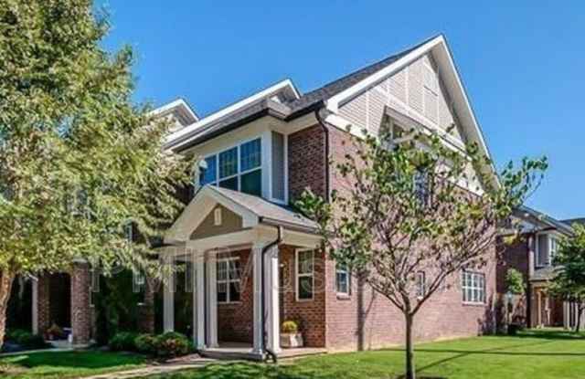 2324 Knowles Ave photos photos