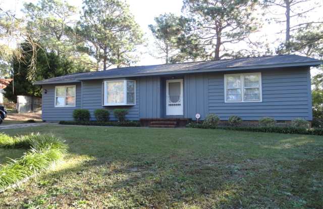 4827 Legion Rd Hope Mills, NC 28348 photos photos