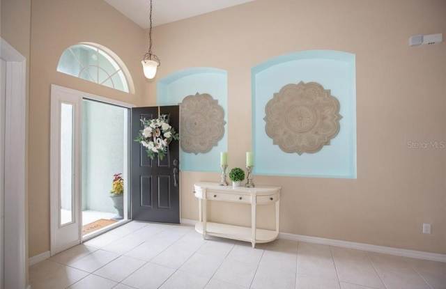10100 CYPRESS VINE DRIVE Gallery 2