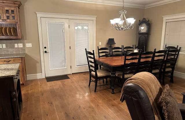 345 Meadow Brook Ln photos photos
