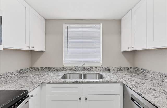 101 AVENIDA DE BAHIA - 101 Avenida De Bahia, Laurel, FL 34275