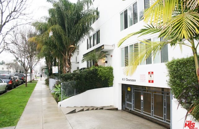 304 S Elm Dr - 304 South Elm Drive, Beverly Hills, CA 90212