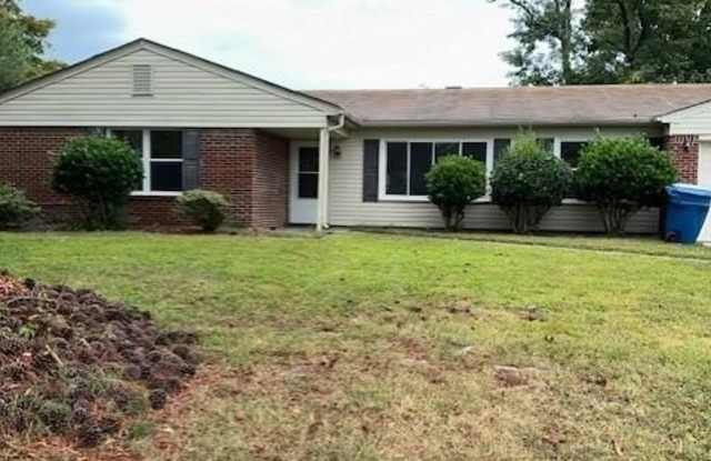 408 King James CT photos photos