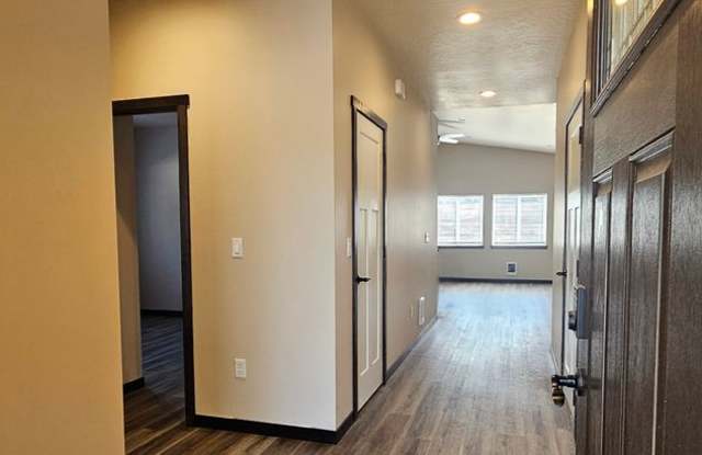 3-Bed, 2-Bath Newer Construction Rancher Located in Midtown CDA Gallery 4