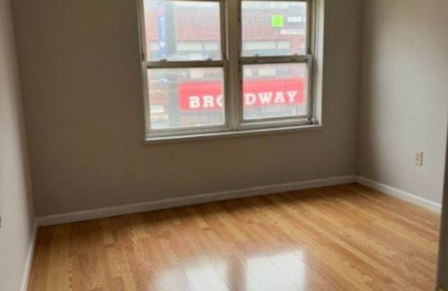 59 Broadway Gallery 3