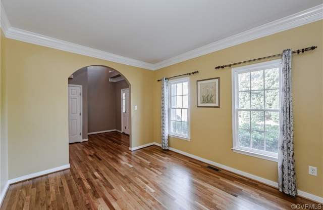 5200 Scotsglen Drive Gallery 4