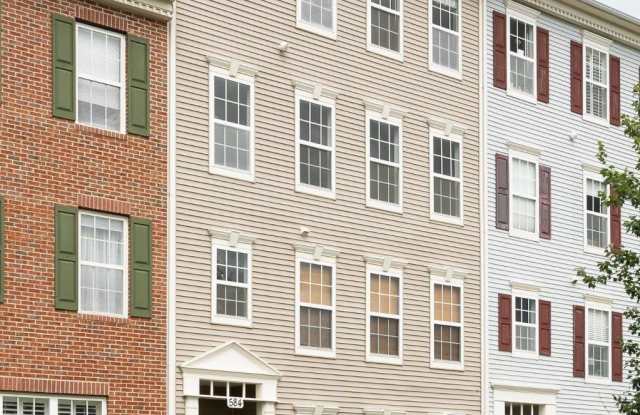 584 ORCHARD RIDGE Drive Gallery 2