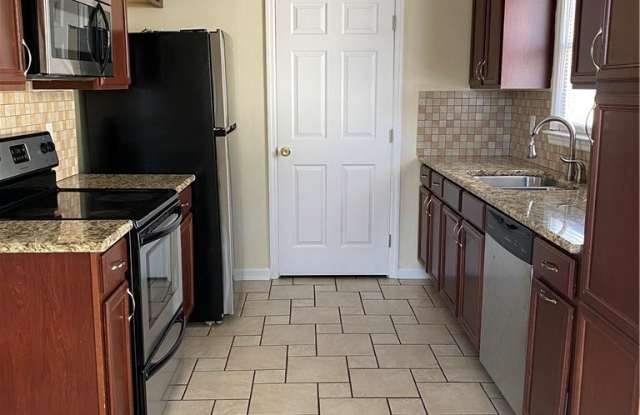 6568 Applewhite Road Gallery 2