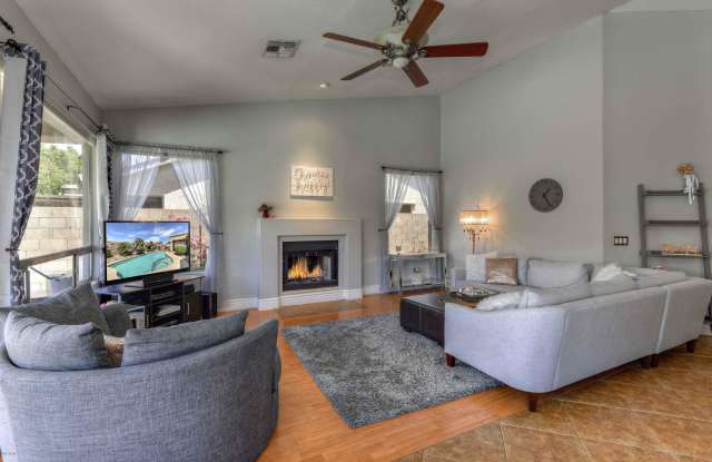 6504 E Nisbet Road Gallery 2