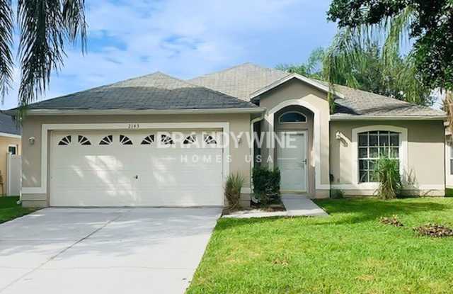 2143 Fennell Street photos photos