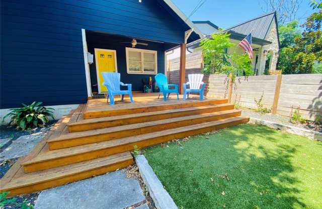 First Month Free! Modern Comfort Meets Classic Austin Charm in Travis Heights! Gallery 3
