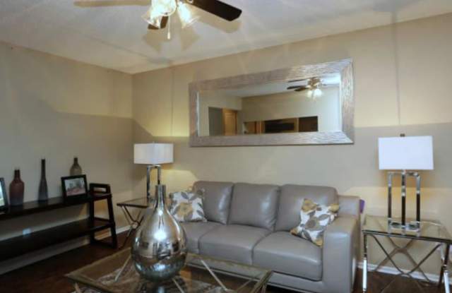 11743 Braesview Gallery 2