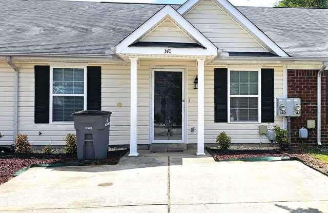 340 Greendale Place photos photos