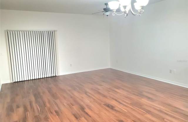 2044 HAWKS VIEW Drive Gallery 3