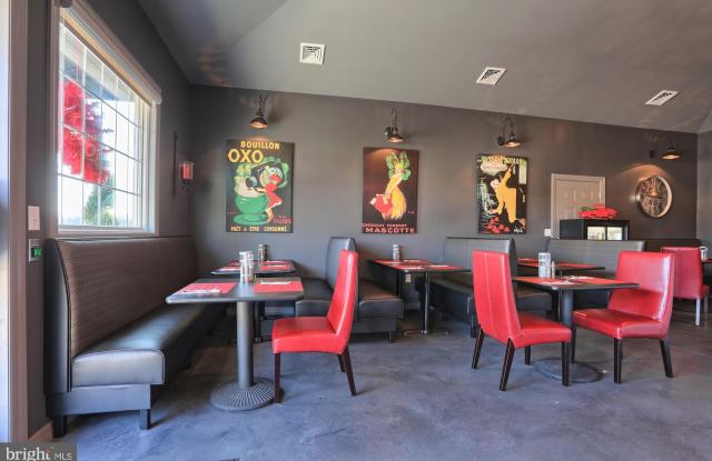 931 RUSSELL Drive photos photos