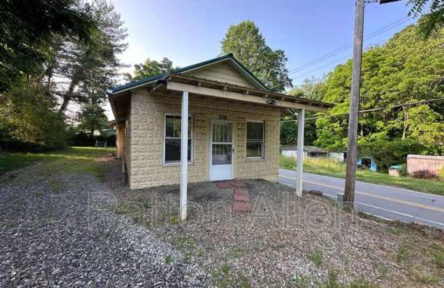 310 Old County Home Road photos photos