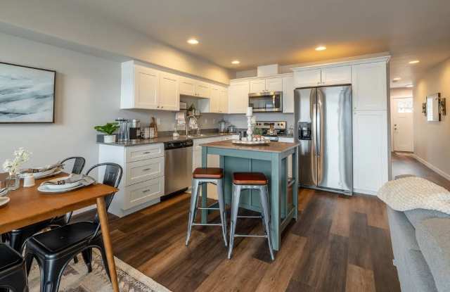 14th Street Townhomes Gallery 3