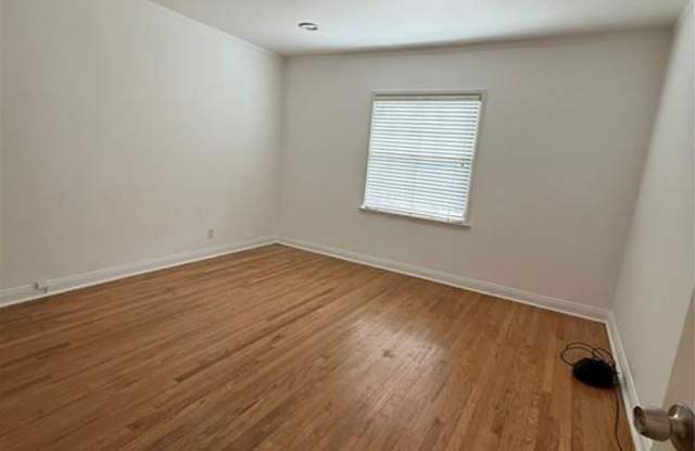 6301 Farmdale Avenue photos photos