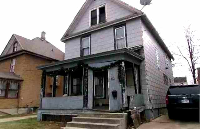 15 W Iroquois St photos photos