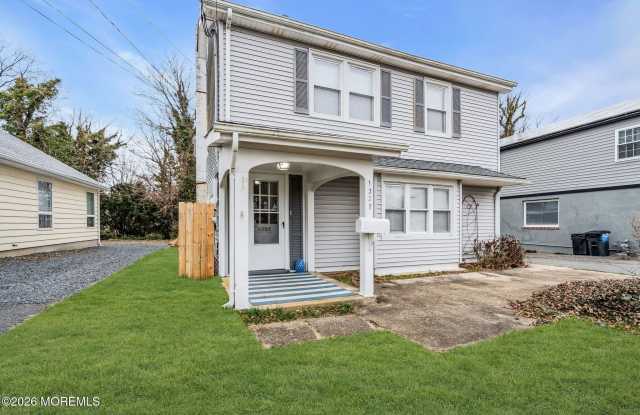 1227 Bay Avenue photos photos