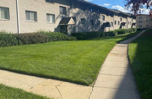 5438 85TH Avenue unit: 2 photos photos