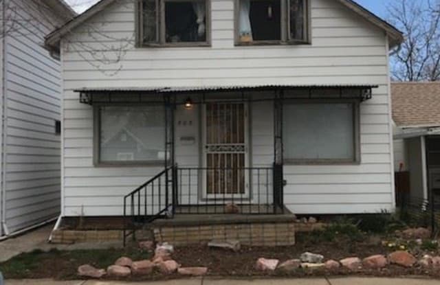 805 ½ La Farge Avenue - 805 La Farge Ave, Louisville, CO 80027