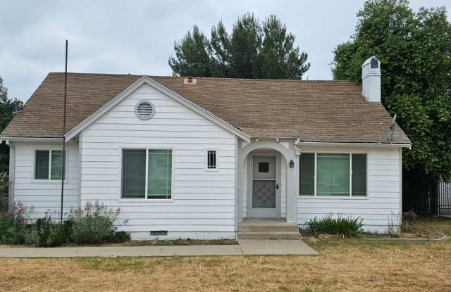 Half Acre Totally Remodeled House... photos photos