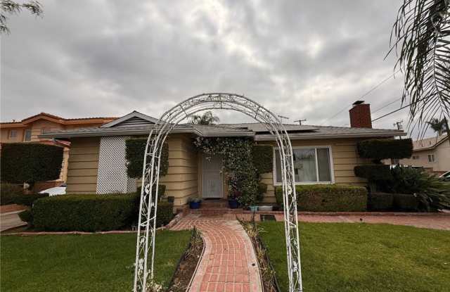 354 N Toland Avenue photos photos
