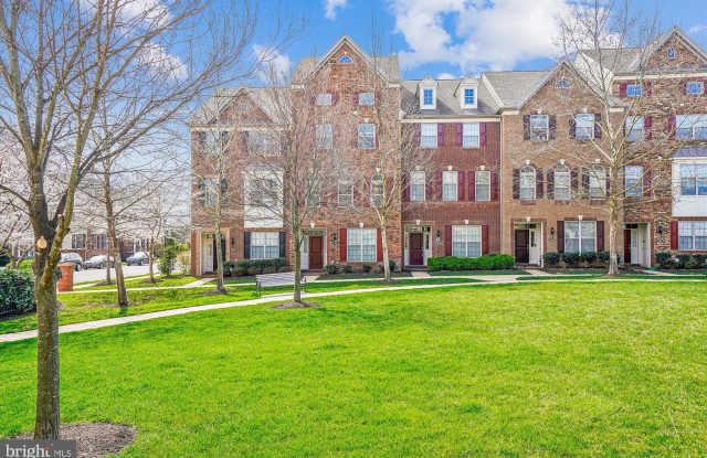 43212 WILD RIVER SQUARE photos photos