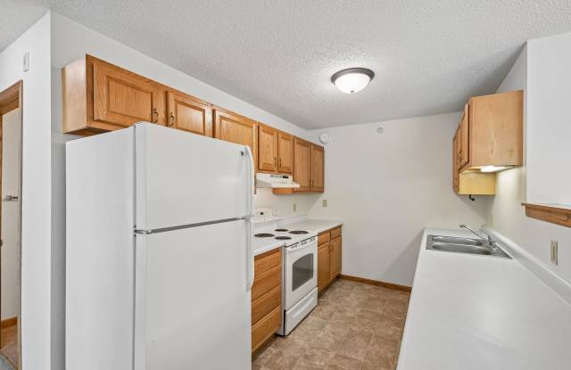 Mill Pond  Apartments Gallery 3