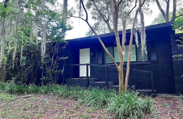 3320 Northwest 24th Avenue photos photos