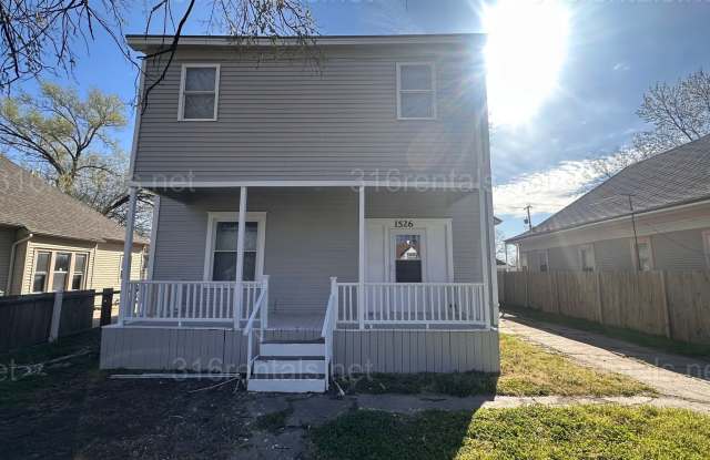 $1445 - 5 room 2.5 bathroom - Single Family Home photos photos