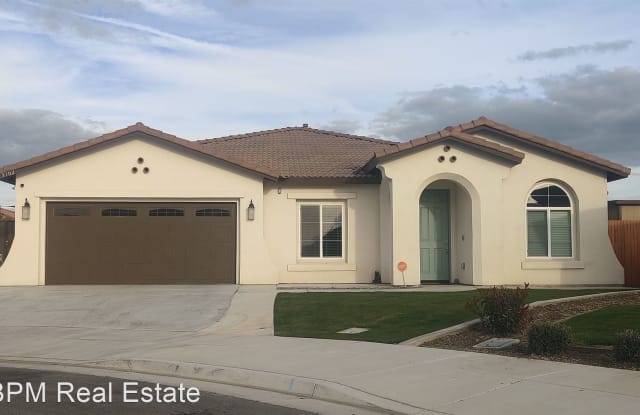 5702 Eiffel Pl. - 5702 Eiffel Place, Bakersfield, CA 93311