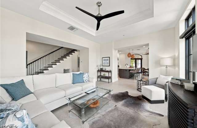692 10th Avenue S Gallery 3