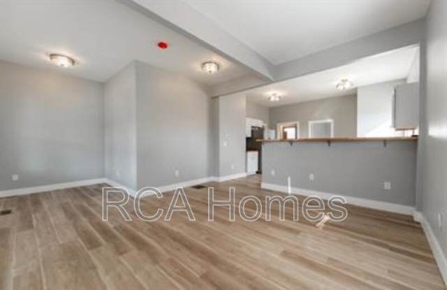 648 West 30th Street photos photos