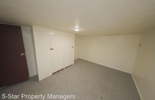 408 1/2 River Avenue Gallery 4