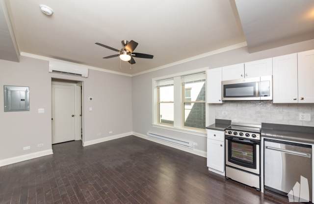 640 West Wrightwood Avenue photos photos