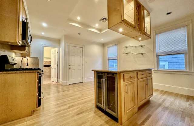 8 White Ave. photos photos