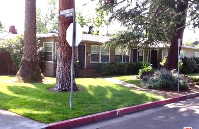 5126 Cleon Avenue - 5126 Cleon Avenue, Los Angeles, CA 91601